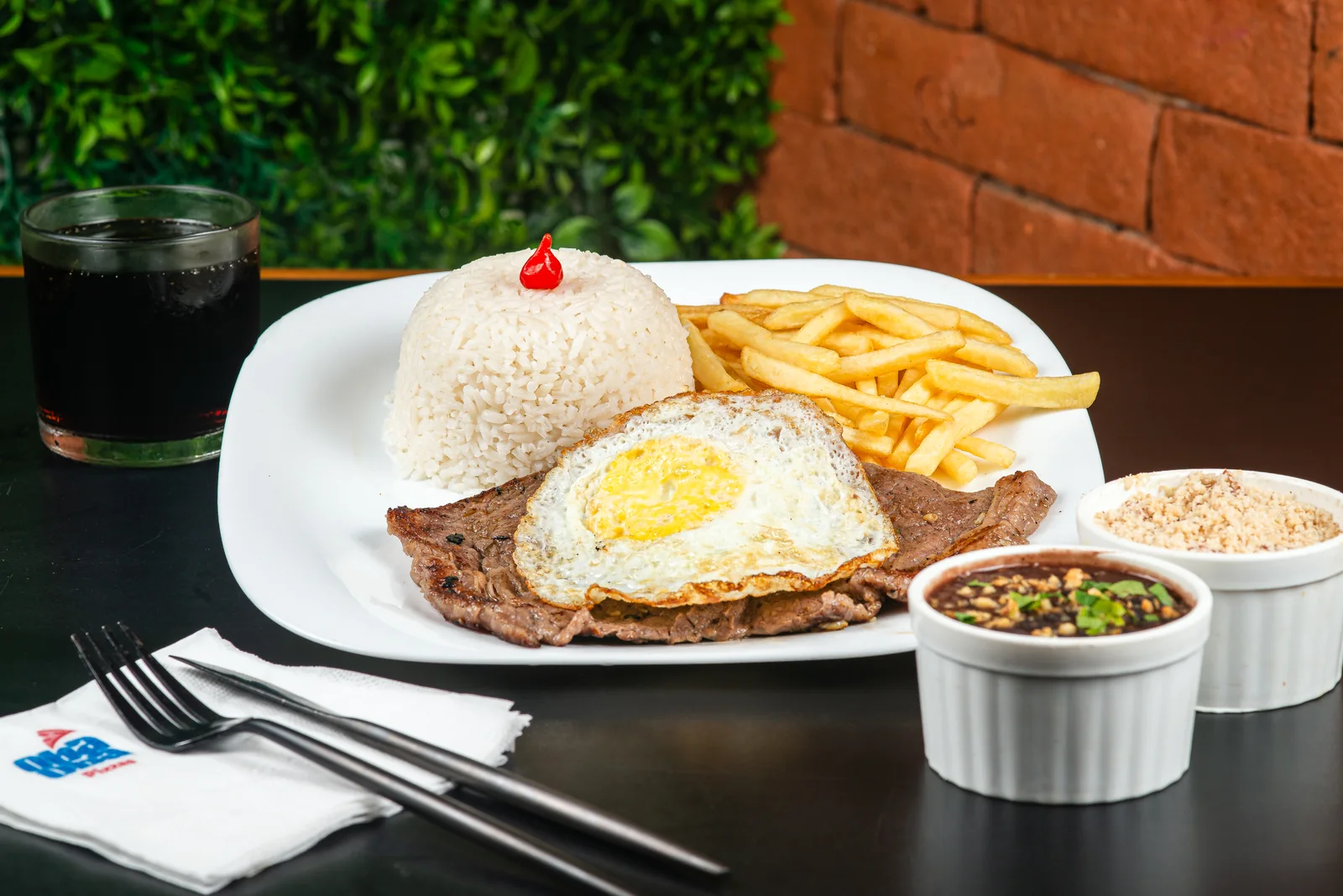Bife a cavalo — Oba Oba Pizzas